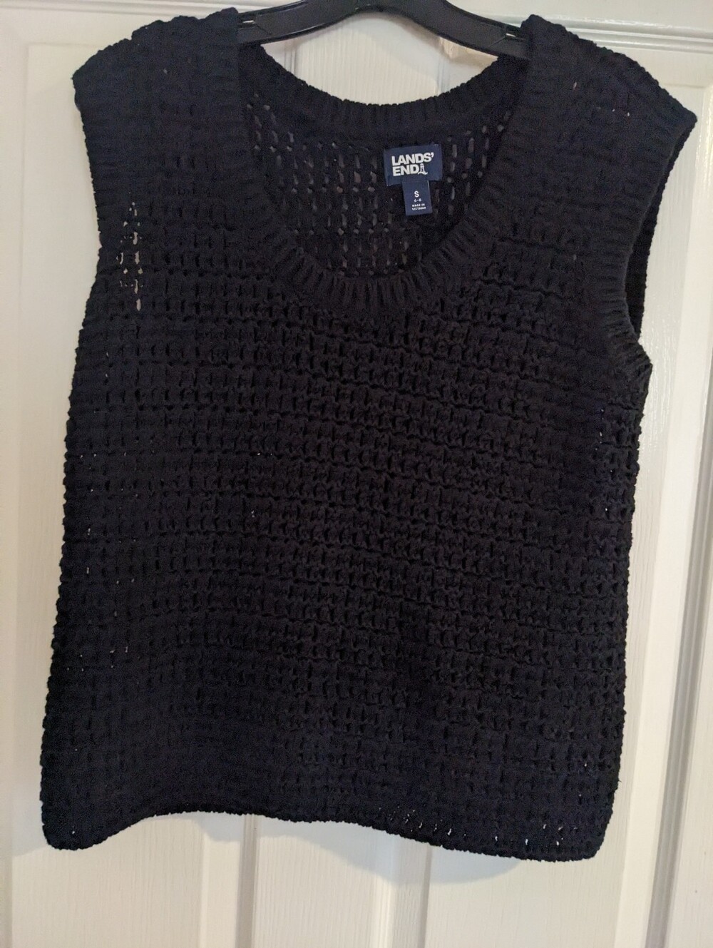 Lands' End Black Crochet Knit Sleeveless Sweater Vest